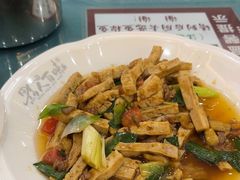 -黔人百味.贵州菜