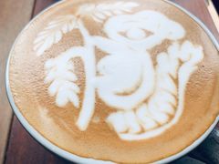 拿铁-O'mills Sourdough Bakery&Bistro(永嘉路店)