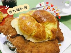 猪扒包-胜利茶餐室