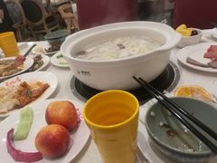 -泉福居酱骨头自助广场(南大街商业步行街店)