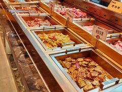 -黑金·寻焰自助百汇·烤肉·火锅(中街店)