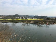 -婺源月亮湾