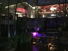 -铜锣湾·有麝自然香(重庆新天地店)