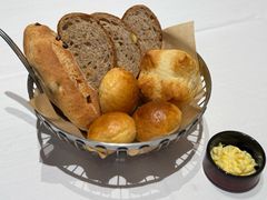 黑面包-马克西姆俄罗斯餐厅(通亚街店)