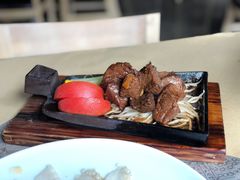 铁锄牛排-穹六人间 people 6(岳阳路店)