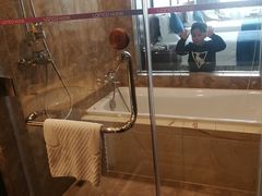 -蓝蔻酒店(深圳东站布吉万象汇店)