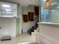 -瑞鹏·疫苗·绝育·宠物医院(金沙洲店)