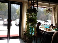 -魏铭鱼头捞饭(晋阳路店)