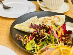 五香鸭香葱芝士馅饼-自如ZSPACE四合院艺术餐厅