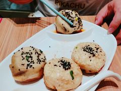 火锅肥牛大虾小杨拼盘生煎-小杨生煎(白玉兰广场店)