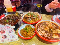 -老闵田螺馆·南昌特色小炒(梦时代店)