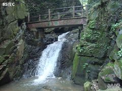 -藏龙百瀑风景区