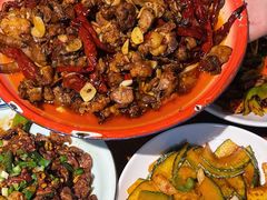 -柴窝堡22号辣子鸡·传承新疆菜