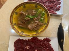 -伟记牛肉(金鸿公路店)