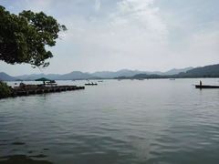 -西湖外事游船(花港观鱼码头)