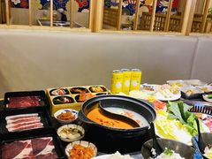 -匠牛亭·锅物烧肉放题自助(昆百大·泰业城店)
