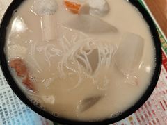 -肥汁米蘭香港米线(宁波路总店)