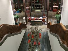 -英德宝晶宫天鹅湖茶语温泉