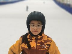 -乔波室内滑雪场