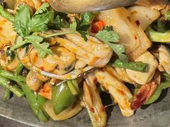 -大头虾越式风味餐厅(光明广场店)