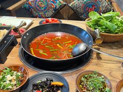 -贵厨酸汤牛肉(汇金星力城店)