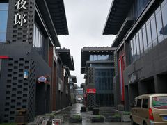 -陈仓老街美食天地