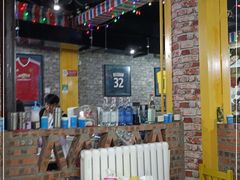 大堂-老红桥炸灌肠牛肚锅烧烤(定福庄店)