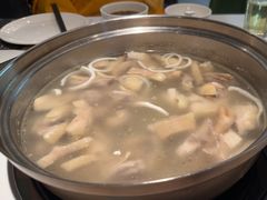 -烹然四季椰子鸡火锅(姚家园万象汇店)