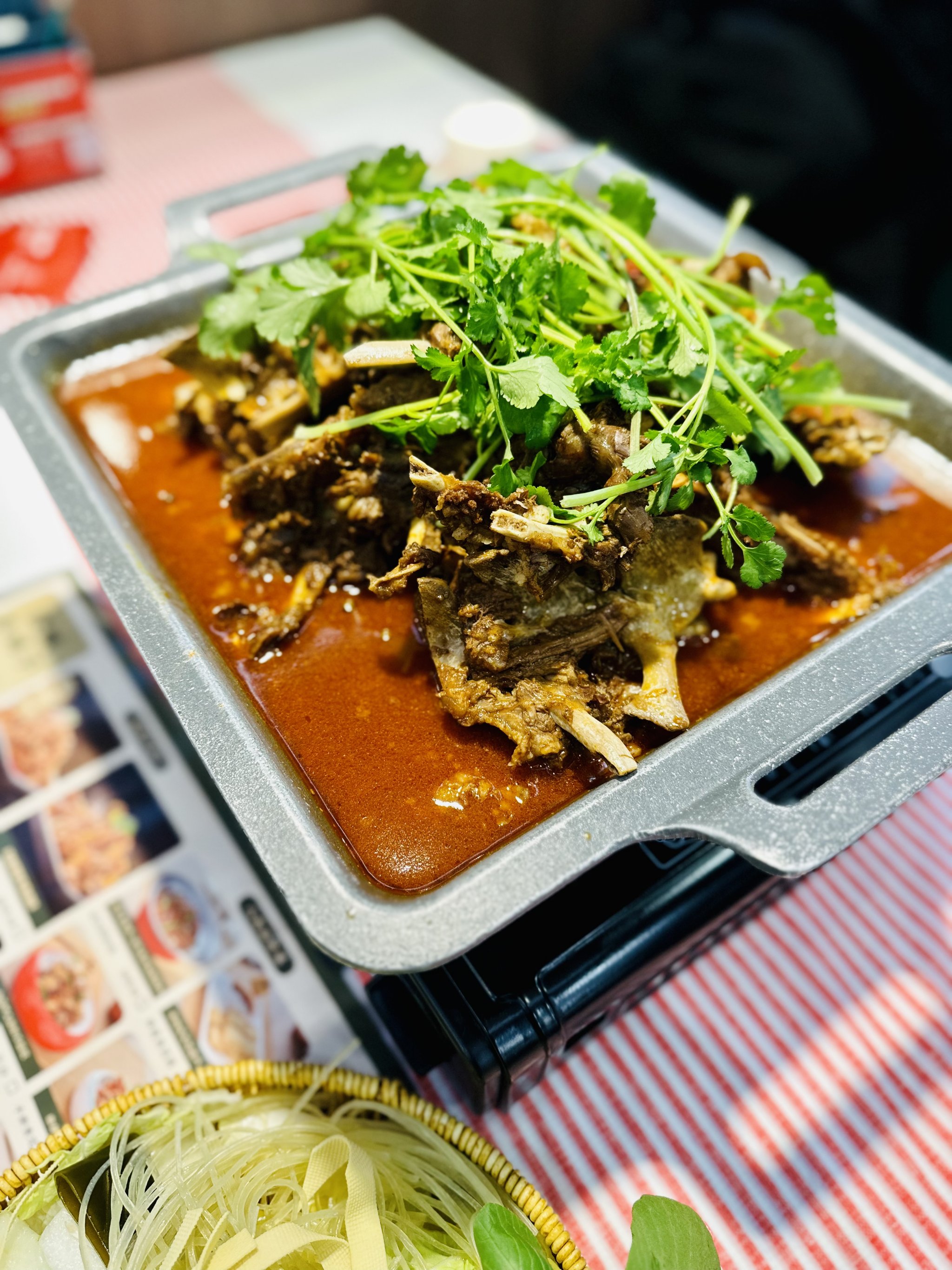 羊蝎子美食图片