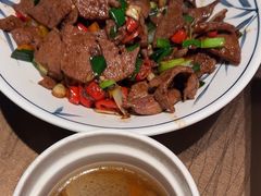 -东口码头·烧鸽子·鱼头泡饼·地方菜(金鹰悦城店)