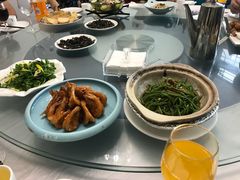 -鸭王烤鸭店(三里河店)