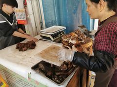 -伍忠号黄家烤肉正宗楼
