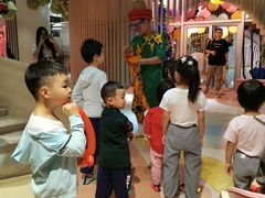 -水桶王国主题餐厅·聚会·生日派对·亲子活动·家庭套餐(亚龙湾希尔顿店)