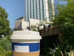 -瑞幸咖啡(汇日央扩国际广场店)