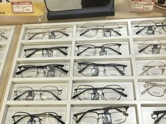 -康利眼镜·蔡司战略合作店(龙泉书房店)