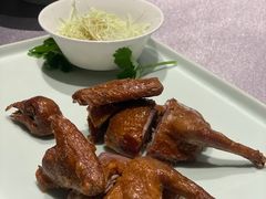 香酥乳鸽-平川·程玉平川菜工作室