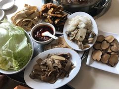 -太婆天府山珍酒楼(亚运村店)