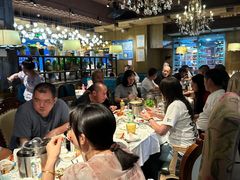 -领鲜活海鲜榴莲自助火锅(东门店)