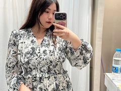 -绮梦微胖大码女装(东方社区三十一街坊店)