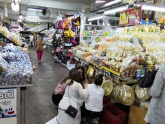 -瓦洛洛传统市场