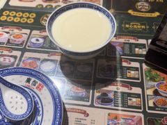 -广信牛奶甜品世家(台东店)