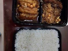 -鲲少爷烤鱼饭.螺蛳粉·清真(爱琴海店)