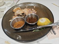 -奈尔宝·国风主题儿童乐园·亲子餐厅(豫园商城店)