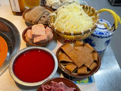-芈重山老火锅(广州首店)