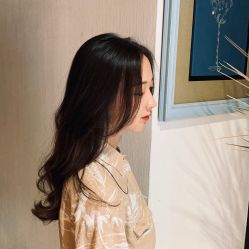 -苑苑发型设计