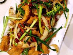 -虾弄弄海派小龙虾·牛羊蝎子火锅