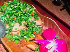 大理风味葱椒鸡-花马天堂云南餐厅 Lost Heaven(外滩店)