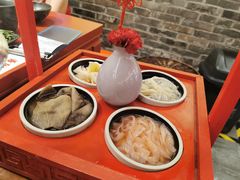 -谭鸭血老火锅(龙湖宝山天街店)