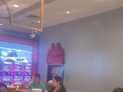-龍歌自助小火锅(市南金茂湾店)