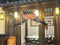 -聚汇三少·龙虾·中餐厅(莫邪路新天地店)